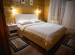 Wooden House Vučedol