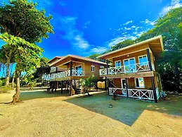 Turtle Beach Sanctuary Utila