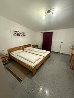 Attika Hotel