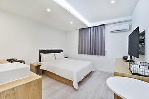 Sloth Hotel Busan Seomyeon
