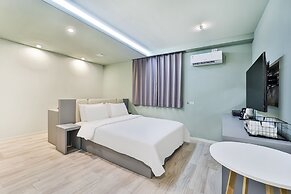 Sloth Hotel Busan Seomyeon