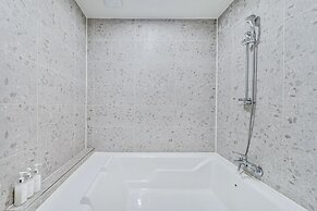 Sloth Hotel Busan Seomyeon