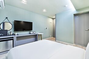 Sloth Hotel Busan Seomyeon