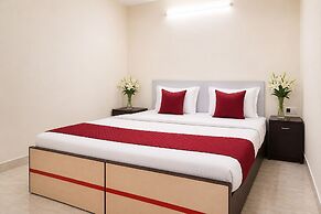Hotel Moon Year