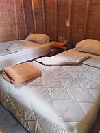 C Family Hotel