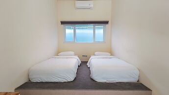 C Family Hotel