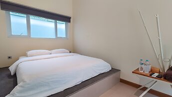 C Family Hotel