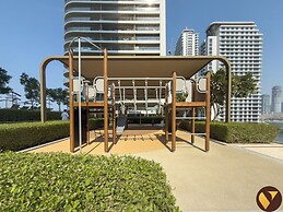 Vogue| Grand Blue Beachfront Designed By Elie Saab