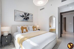 Vogue| Grand Blue Beachfront Designed By Elie Saab