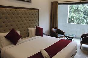 Khanna Residency