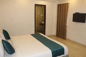 Khanna Residency