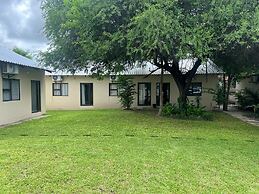 Moxwini Self Catering Apartments