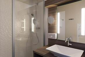 LOGIS HOTEL LE PARC DE GEOFFROY