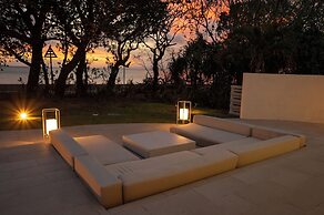 Ocean Front Villa Ishigakijima 3