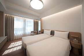 Stage Well Hotel