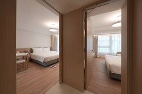 Stage Well Hotel