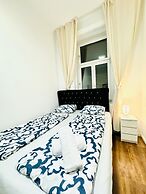 Affordable 5BR Apartment Atzgersdorf