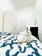 Affordable 5BR Apartment Atzgersdorf