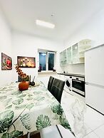 Affordable 5BR Apartment Atzgersdorf