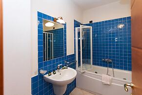 Village with swimming pool just a few minutes from Alghero