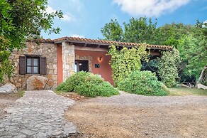 Village with swimming pool just a few minutes from Alghero