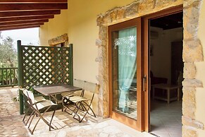 Village with swimming pool just a few minutes from Alghero