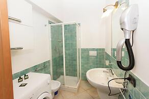 Village with swimming pool just a few minutes from Alghero