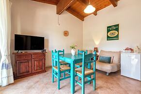 Village with swimming pool just a few minutes from Alghero