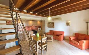 Village with swimming pool just a few minutes from Alghero