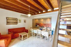 Village with swimming pool just a few minutes from Alghero