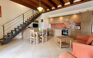 Village with swimming pool just a few minutes from Alghero