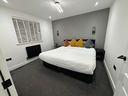 Aurora Apartments