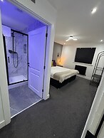 Aurora Apartments