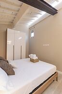 Orsini 98 Apartments by Mamo Florence