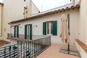 Orsini 98 Apartments by Mamo Florence