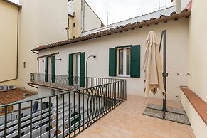 Orsini 98 Apartments by Mamo Florence