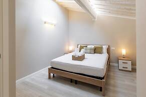 Orsini 98 Apartments by Mamo Florence