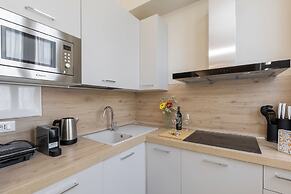 Orsini 98 Apartments by Mamo Florence