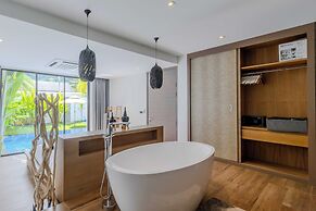 Great for Relaxing with Pool V259