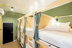 Sweett Lemon Hostel