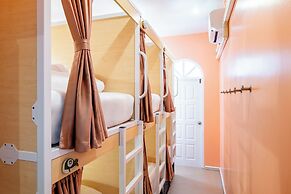 Sweett Lemon Hostel