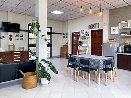 Silpasom ARTstay Suratthani