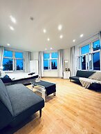 Cozy 4BR Apartment Near Kaufpark