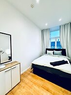 Cozy 4BR Apartment Near Kaufpark