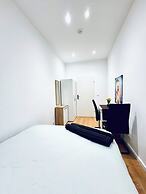 Cozy 4BR Apartment Near Kaufpark