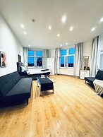 Cozy 4BR Apartment Near Kaufpark