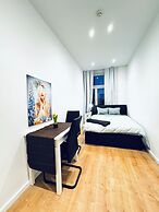 Cozy 4BR Apartment Near Kaufpark