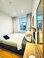 Cozy 4BR Apartment Near Kaufpark