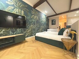 Atlas Apartments