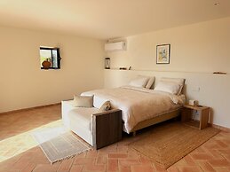 Mimosa Lodge